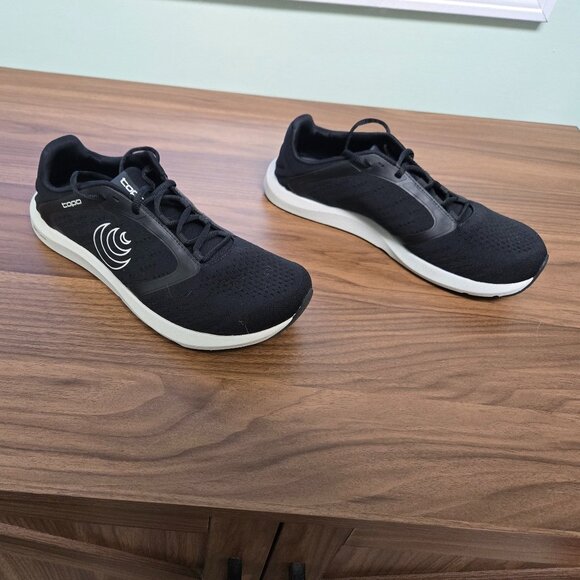 Topo Athletic ST-5, Women's 9, Black - Picture 8 of 9